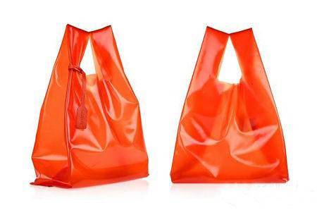 Εκτύπωση πλαστικής τσάντας για να τηρήσετε τις αρχές